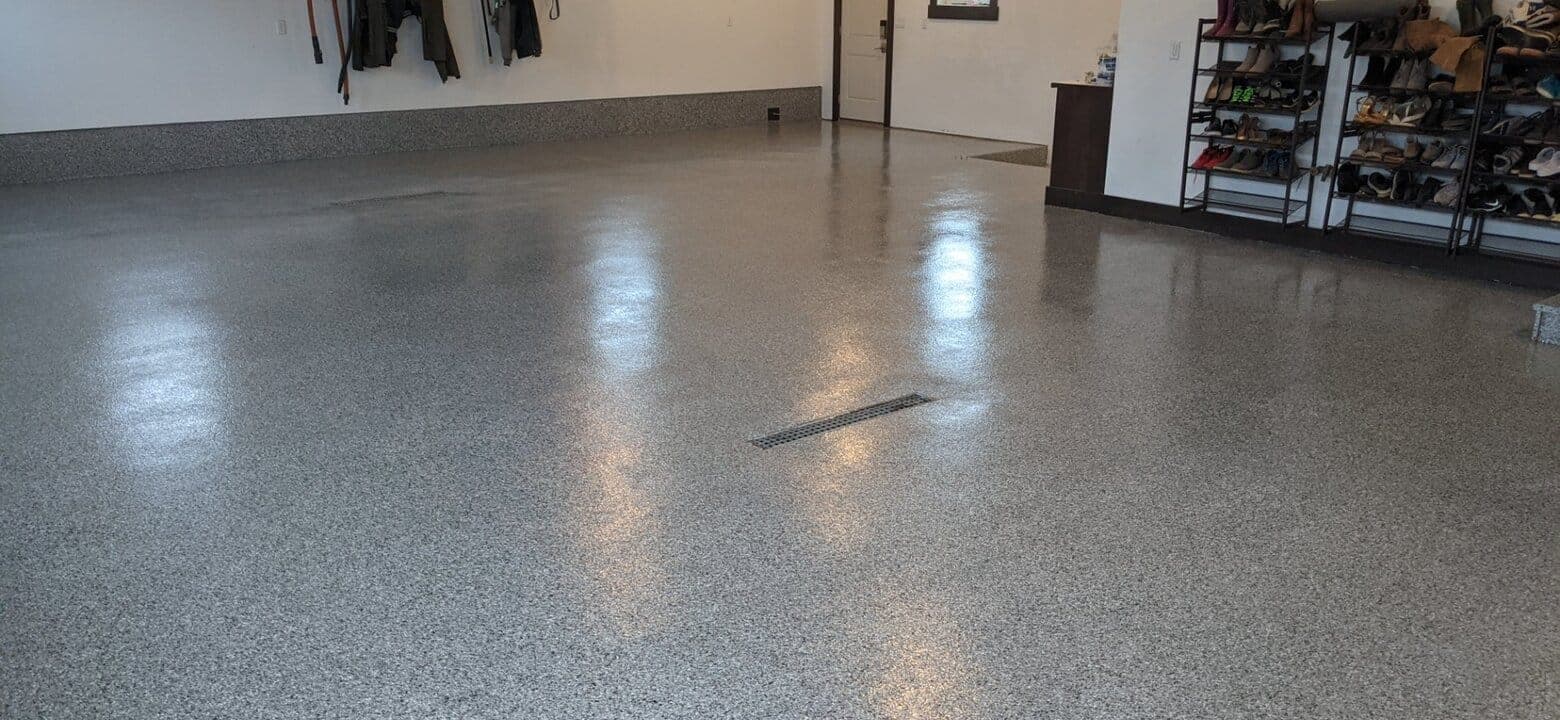 Polyaspartic & Decorative Coating Systems: picture 1